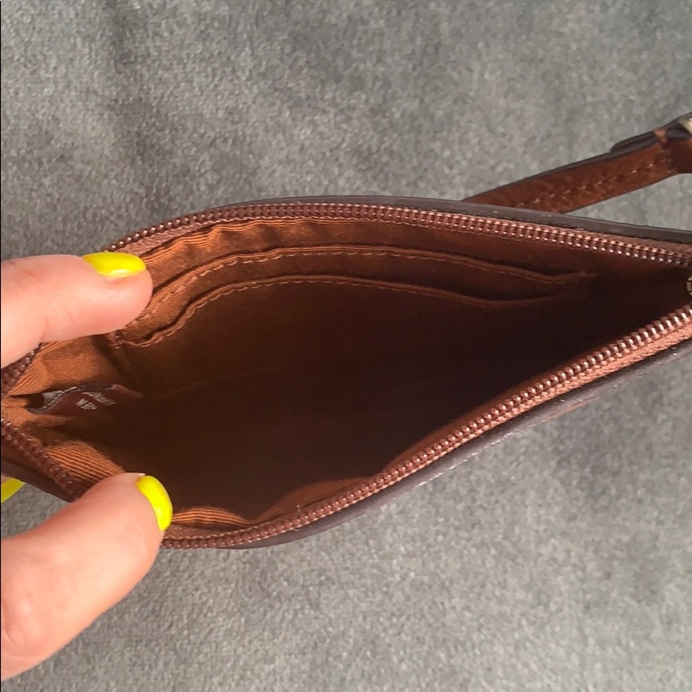 Coach wristlet - Picture 3 of 4